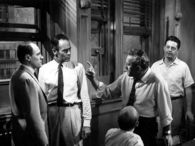 12 Angry Men 1957 detective movie free online game