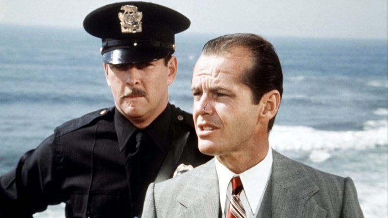 Chinatown 1974 detective movie game like