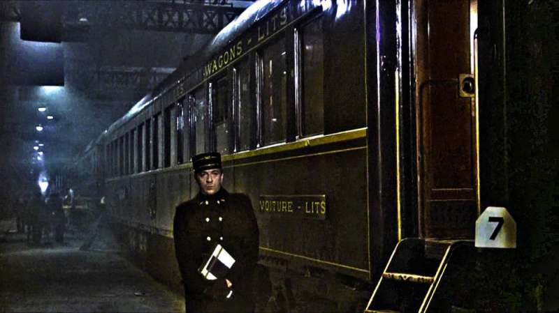 Murder on the Orient Express 1974 detective movie game like
