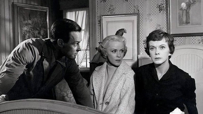 The Lady in Black 1958 detective movie review