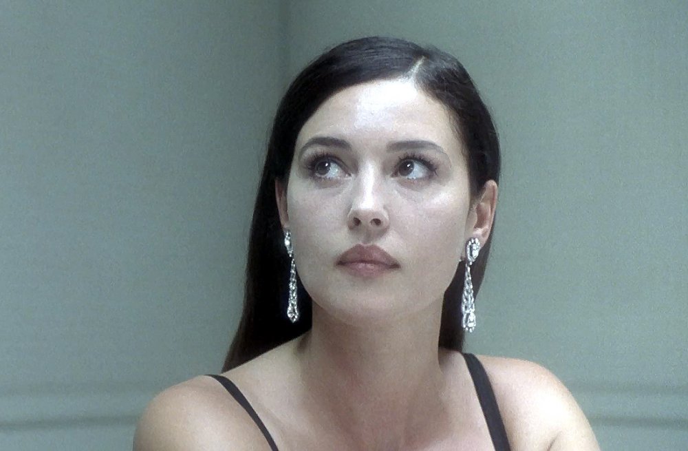 Under Suspicion 2000 detective movie online game